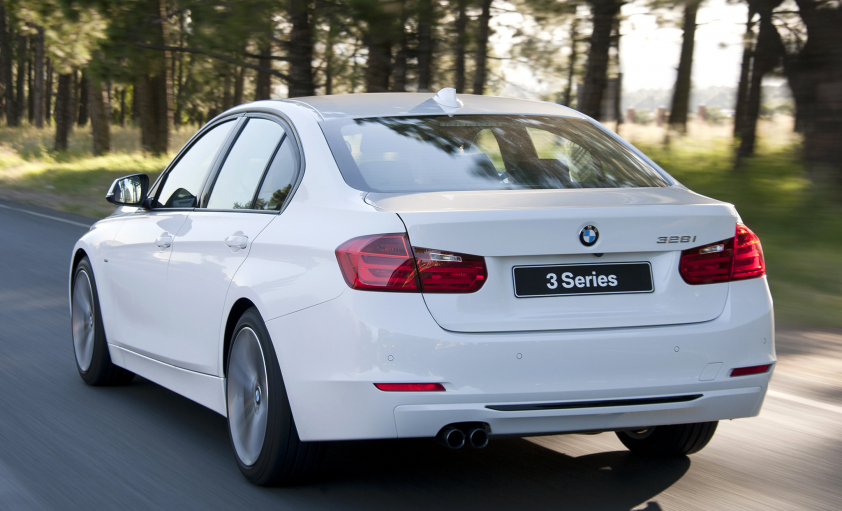 Заднее стекло BMW 3  (F30,F31)