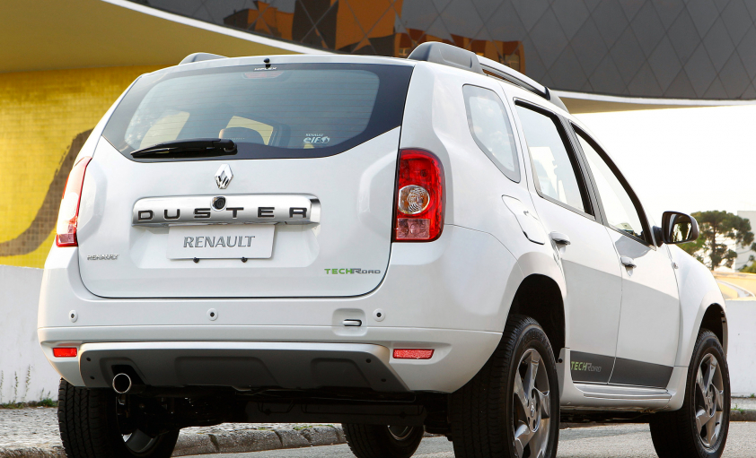 Заднее стекло для RENAULT DUSTER