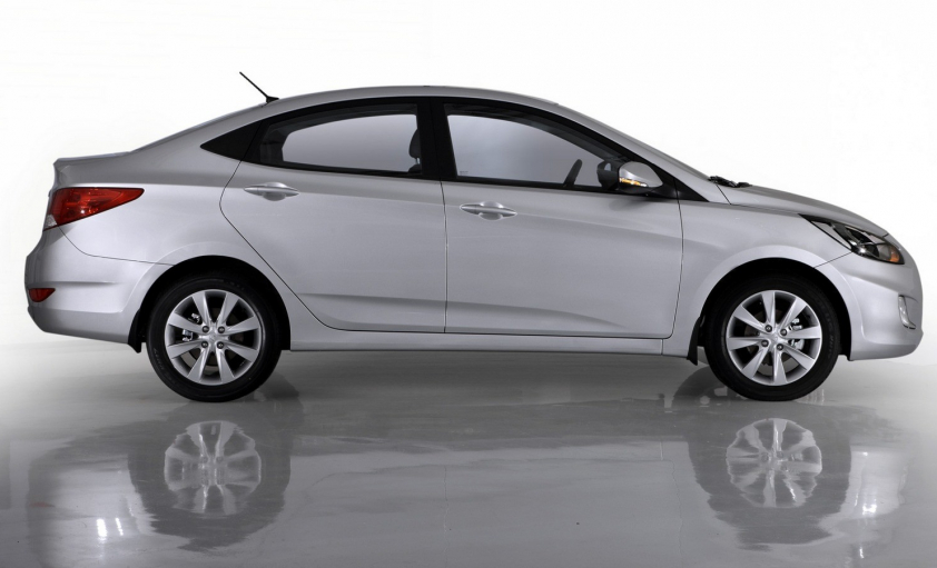 Боковое стекло для HYUNDAI SOLARIS